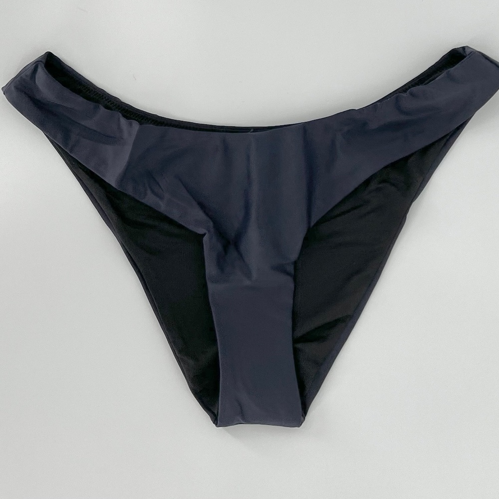 J. Crew Women's Cheeky Bikini Swim Bottom Size M Blue Curved Waist Mid Rise UPF